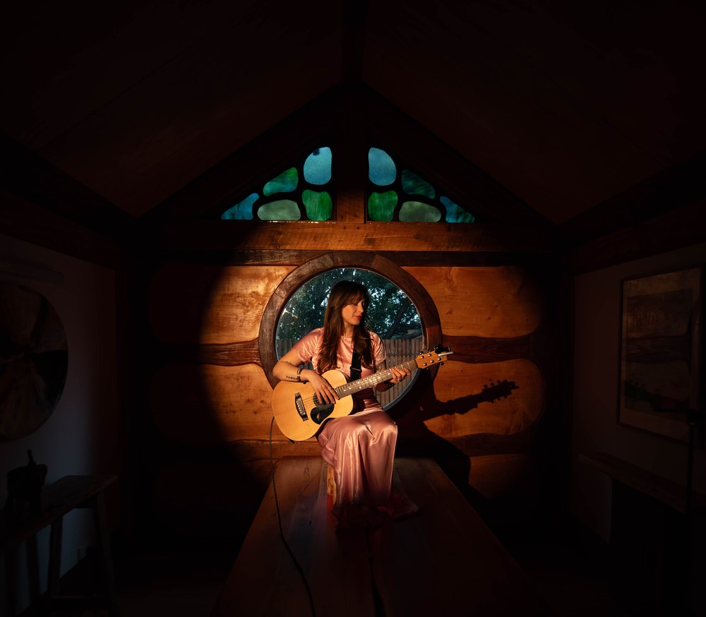 Hidden Gem, Geelong, performance shoot with Andrea Hajenian